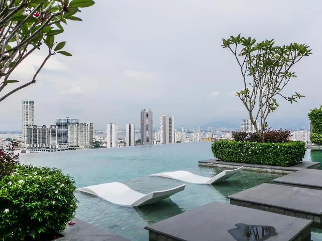 Lejlighed Beacon Executive Suites By S&F #Infinitypool #Skygym George Town
