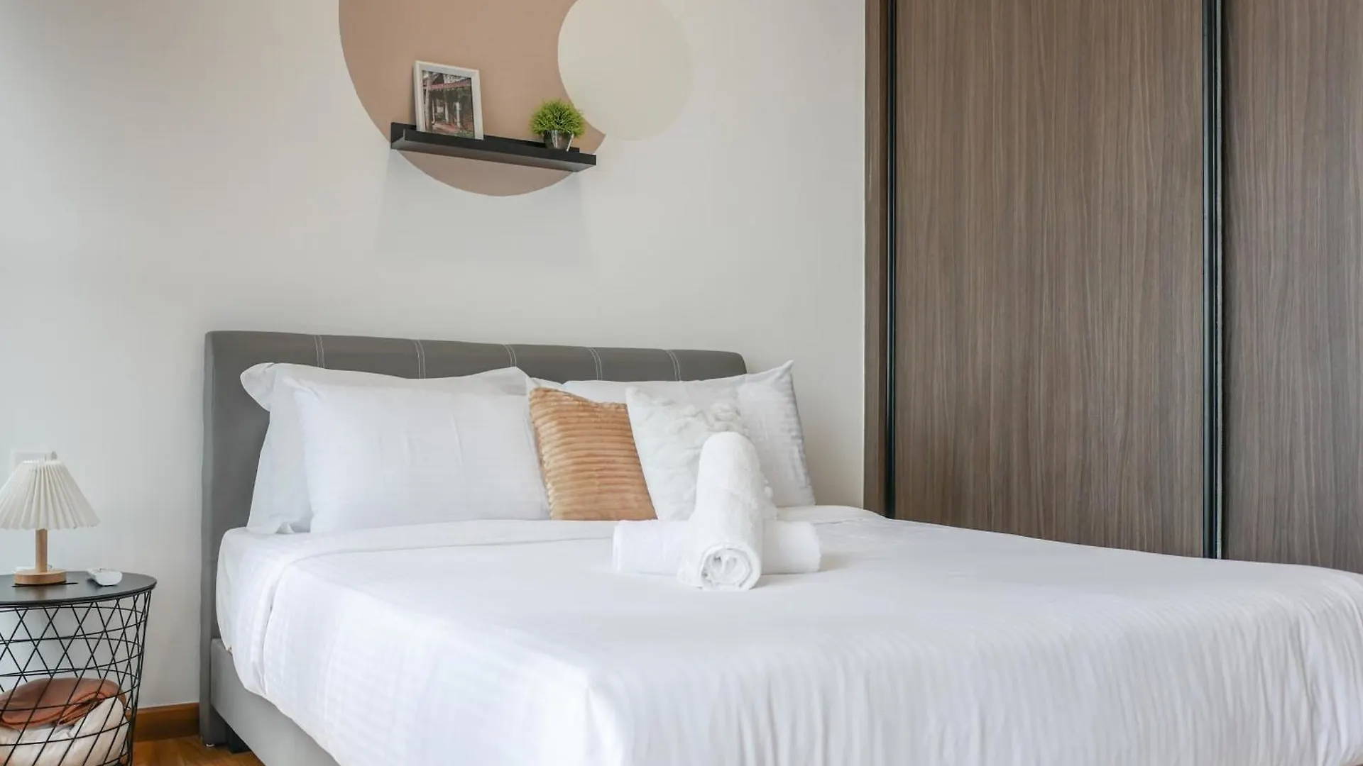 Lejlighed Beacon Executive Suites By S&F #Infinitypool #Skygym George Town